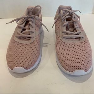 ATHLETIC WORKS size 11 blush pink Mesh Memory foam sneakers athletic shoes